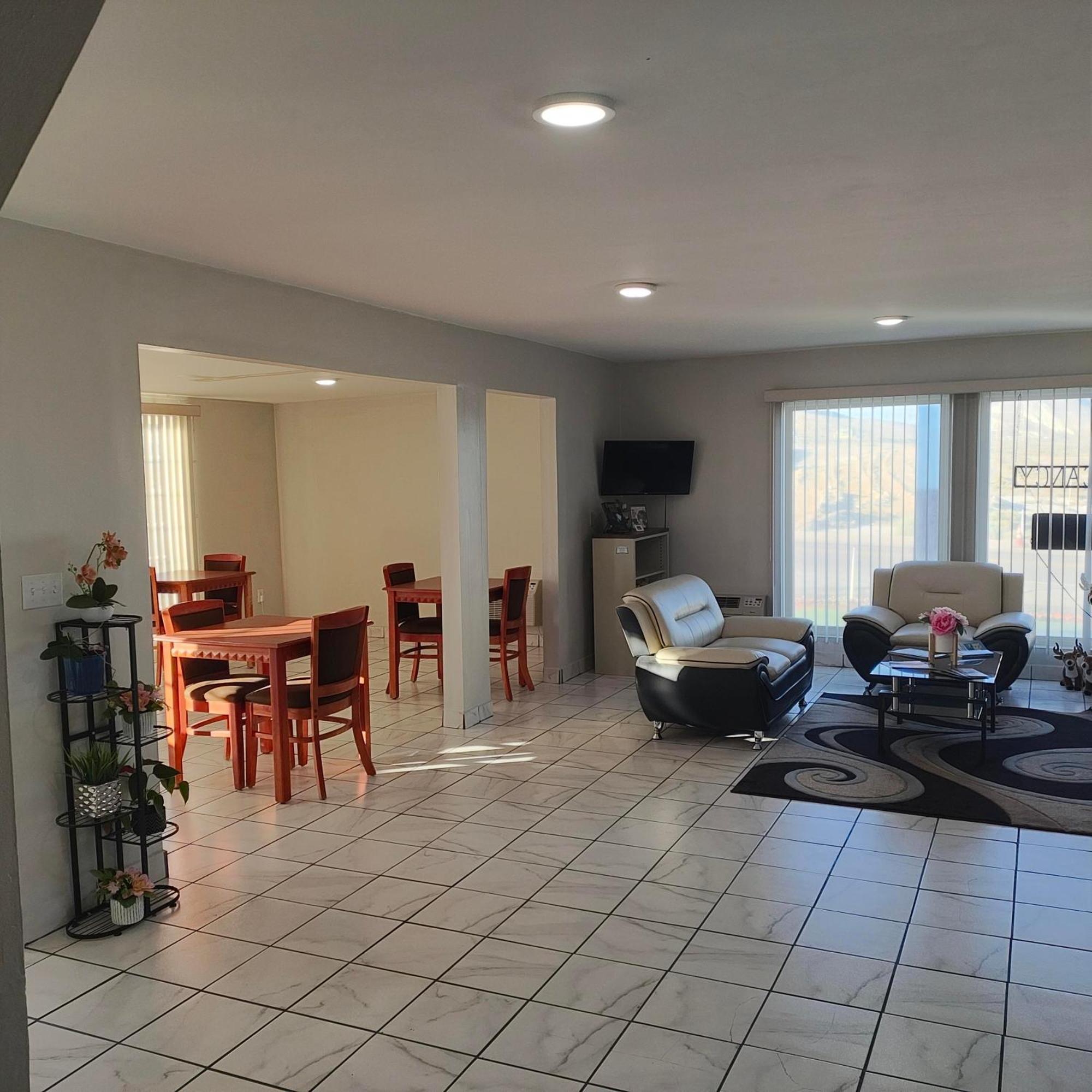 Star Inn Tonopah Ngoại thất bức ảnh